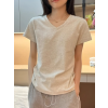 여성용 우아한 V넥 티셔츠 - 미니멀리스트 데일리 & 포멀 탑 - 부드러운 베이지 컬러, 세탁기 사용 가능, 다목적 의류, 클래식 실루엣, 편안한 소재, 반팔 티, 오피스 웨어